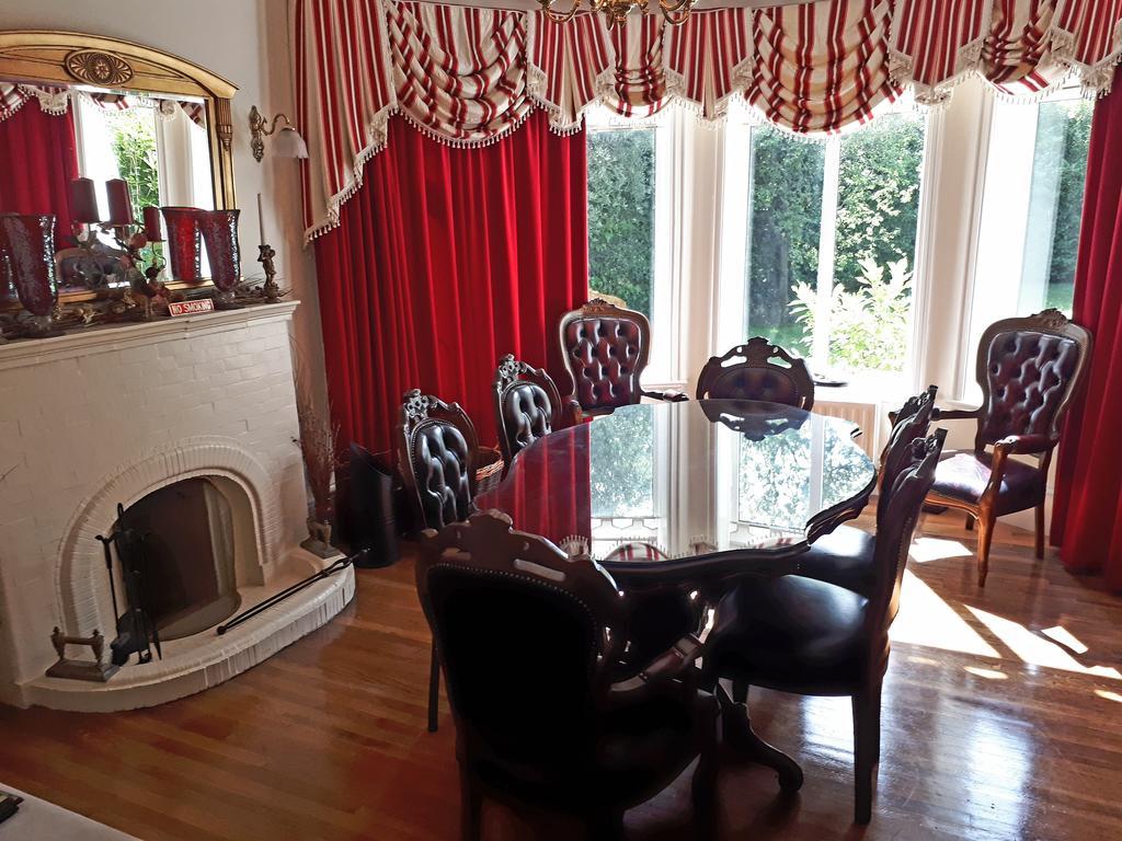던레러 The Dell Dublin B&B 외부 사진